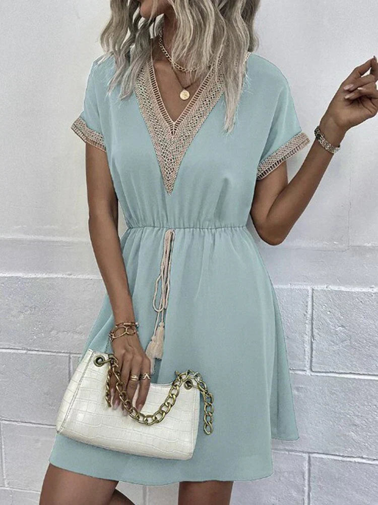 Ozanne | Bohemian Zomerjurk met V-Hals & Getailleerde Taille