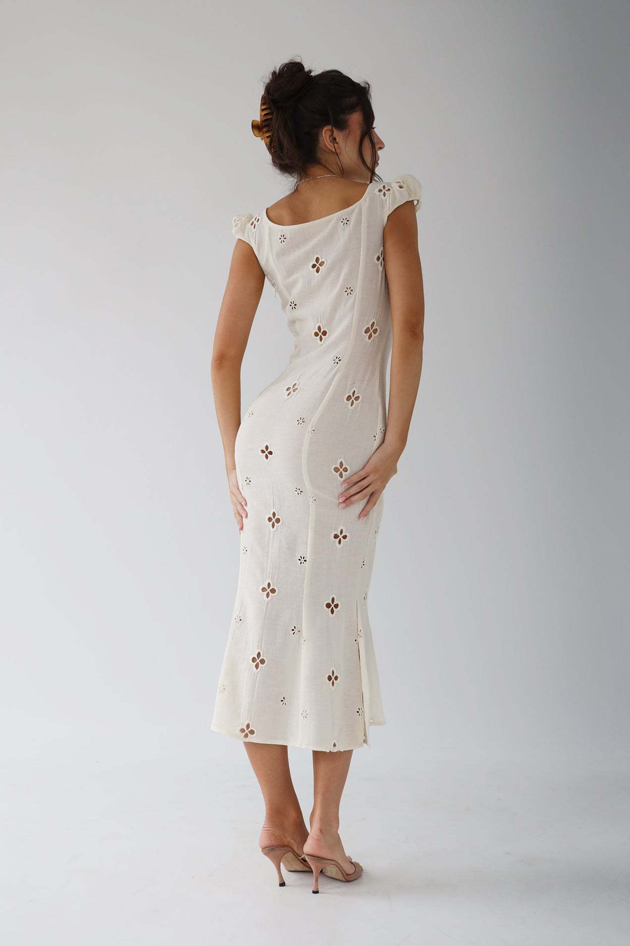 Geborduurde Midi-jurk met Uitlopende Zoom - Vintage Fishtail Jurk