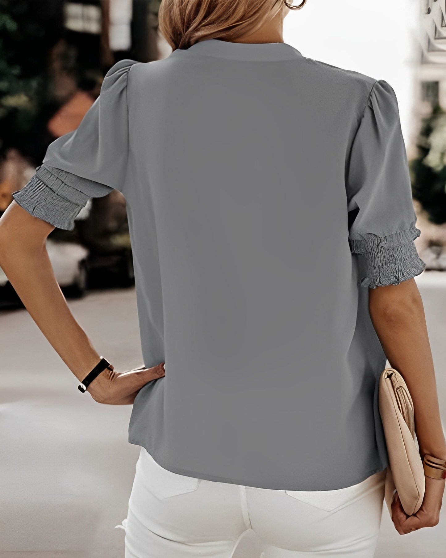 Blouse met Korte Mouwen en V-hals