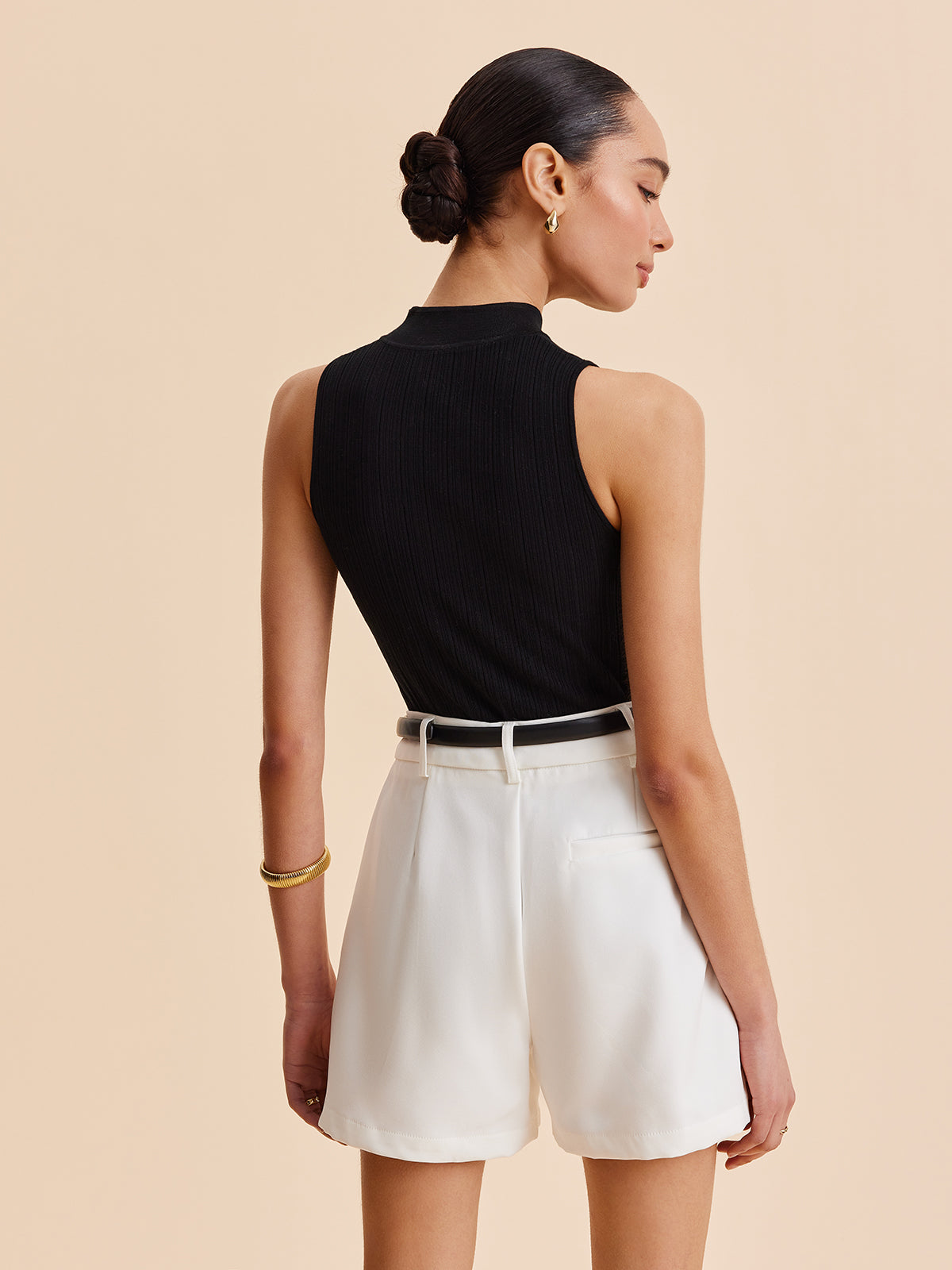 Brisia | Dames Gebreid Mouwloos Top met Keyhole Hals – Chique en Stijlvol