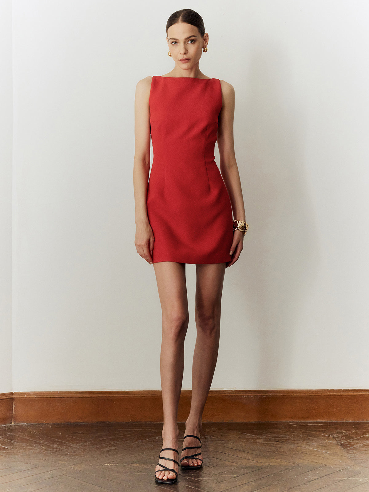 Mouwloze Cut-Out Mini Jurk – Zomerjurk voor Dames