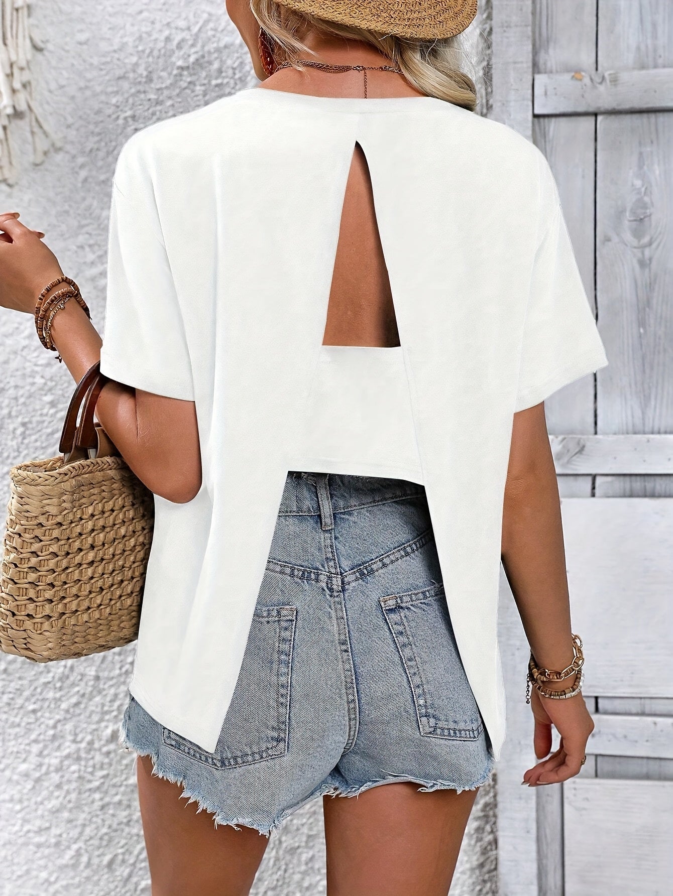 Caia | Dames Top met Open Rug – Slim Fit & Trendy Look