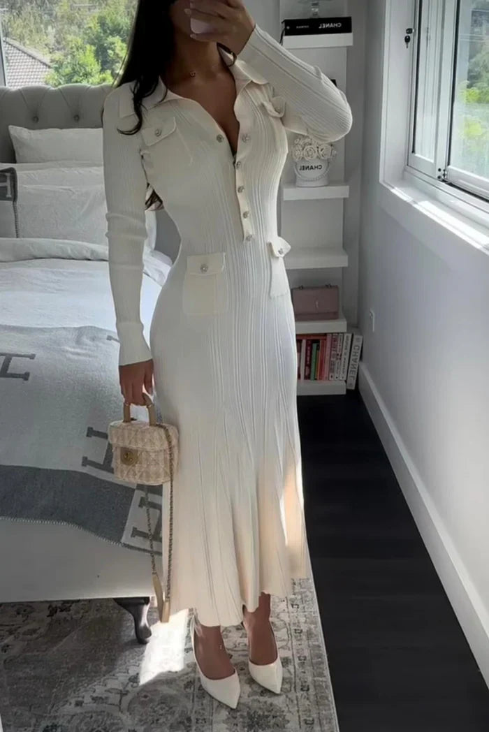 Britta | Maxi Jurk met Gouden Knopen – Elegant & Chic