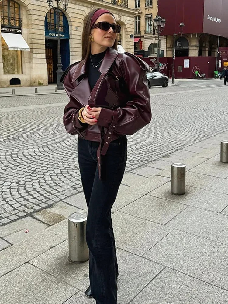 Nola | Stijlvolle Leren Jas met Luxe Schouderdetails