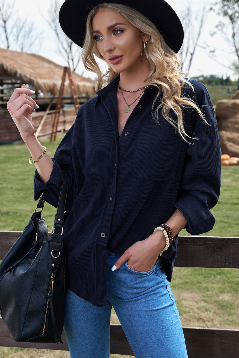 Cecina | Donkerblauw Trendy Geribde Corduroy Overhemd
