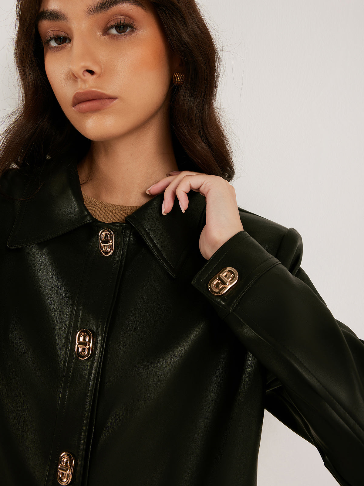 Melana | Trendy Faux Leer Korte Jas Dames - Elegante Metalen Knopen