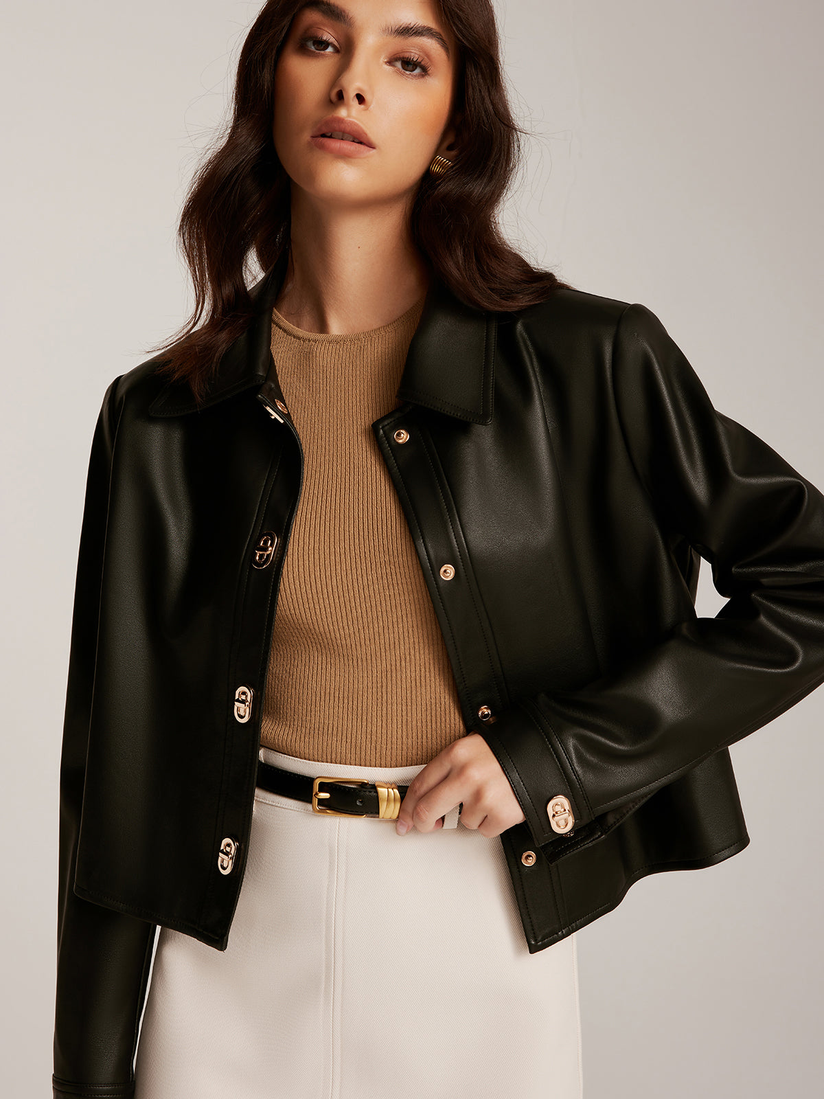 Melana | Trendy Faux Leer Korte Jas Dames - Elegante Metalen Knopen