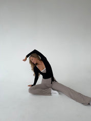 Leila | Zwarte Wikkel Top met Lange Mouw