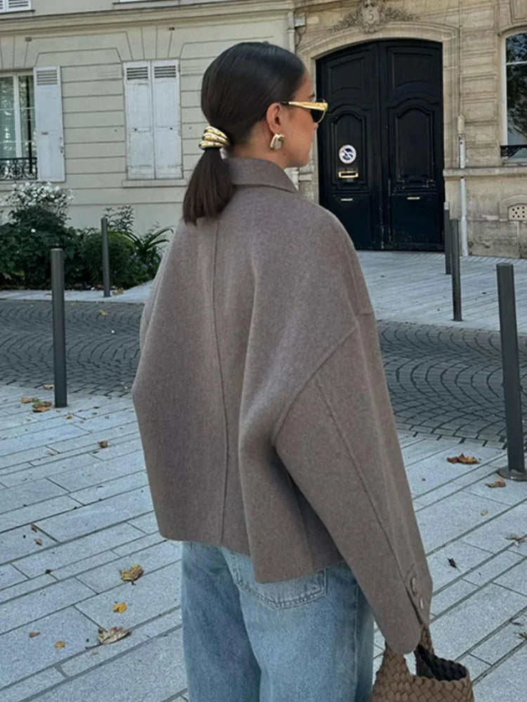 Hélené | Stijlvolle Dames Jas van Wolmix voor Herfst/Winter – Klassiek & Warm