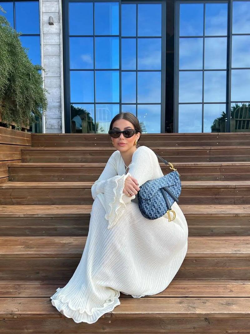 Clay | Lange Elegante Jurk met Ruches en Uitlopende Zoom