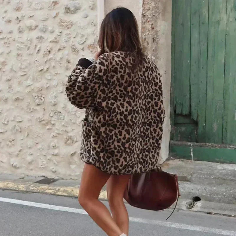 Minte | Oversized Luipaardprint Dames Vest