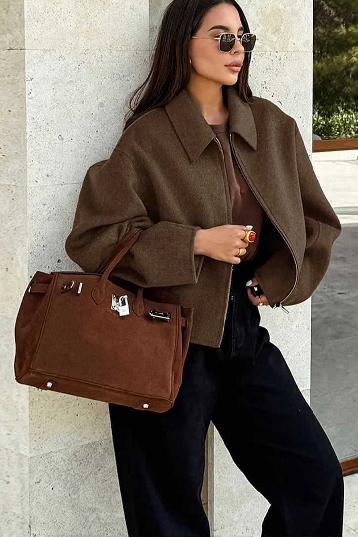 Bryana | Cropped Wollen Jas voor Dames – Stijlvol & Modern Design