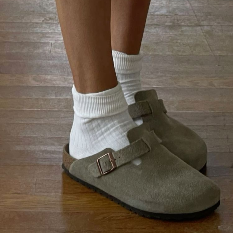 Melle | Premium Suède Pantoffels – Handgemaakt & Unisex