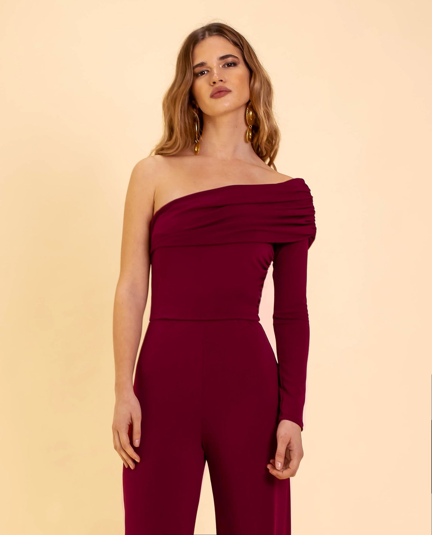 Dionah | Elegante One-Shoulder Bordeaux Jumpsuit
