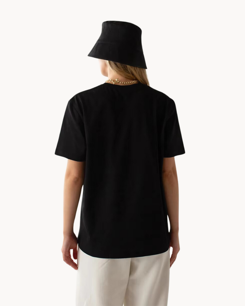 Casual T-Shirt – Relaxed Chic voor Elke Dag