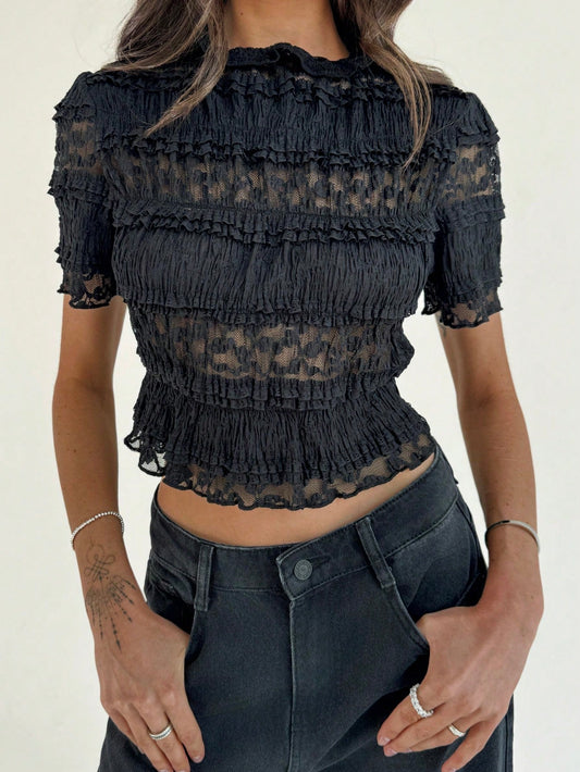 Dorita | Luxe Kanten Crop Top met Transparante Details