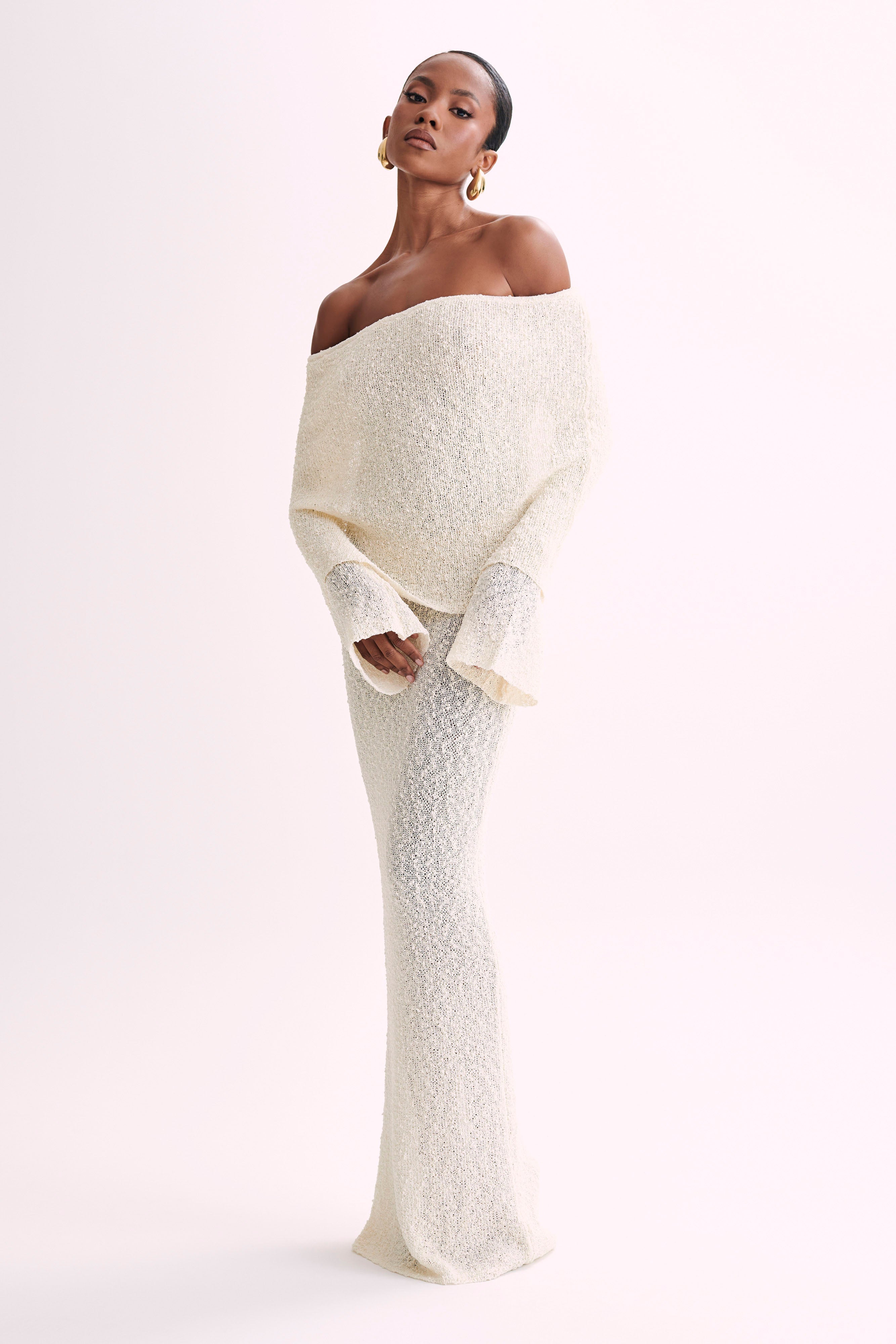 Angel | Bouclé Off-Shoulder Maxi Jurk