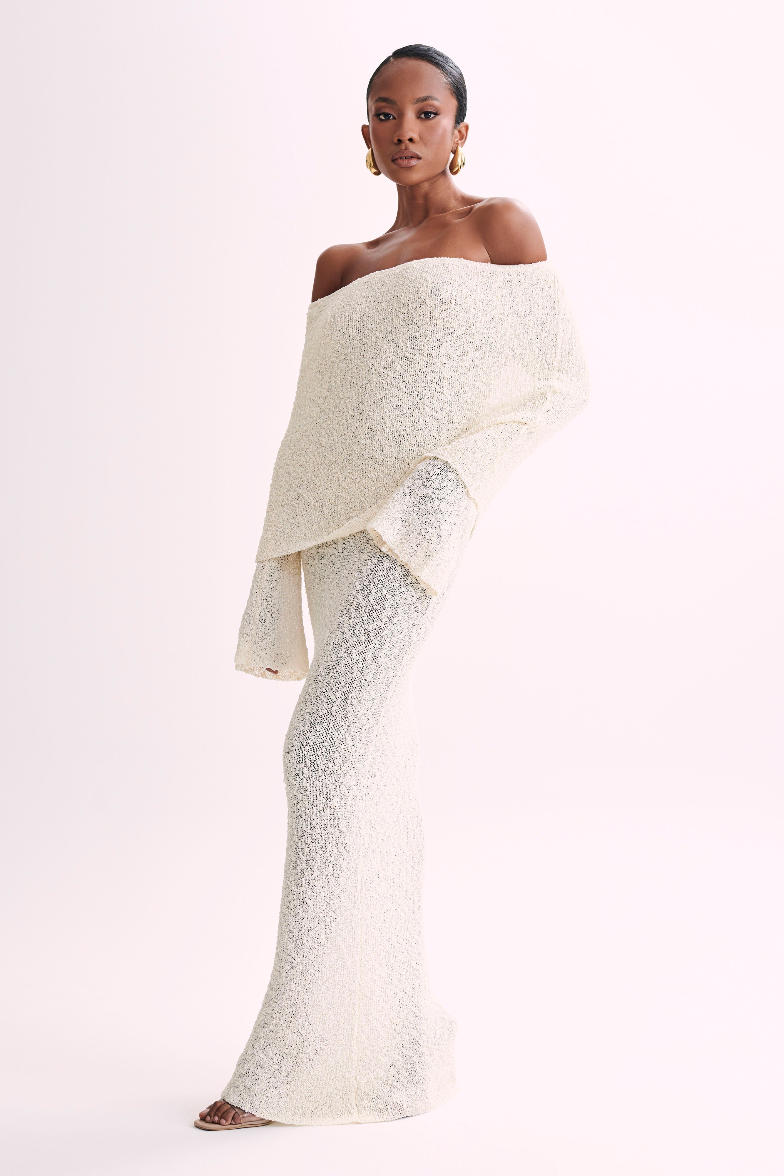 Angel | Bouclé Off-Shoulder Maxi Jurk