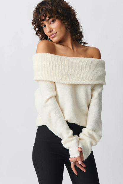 Vayenna | Comforttrui met Off-Shoulder Schouders