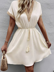 Ozanne | Bohemian Zomerjurk met V-Hals & Getailleerde Taille