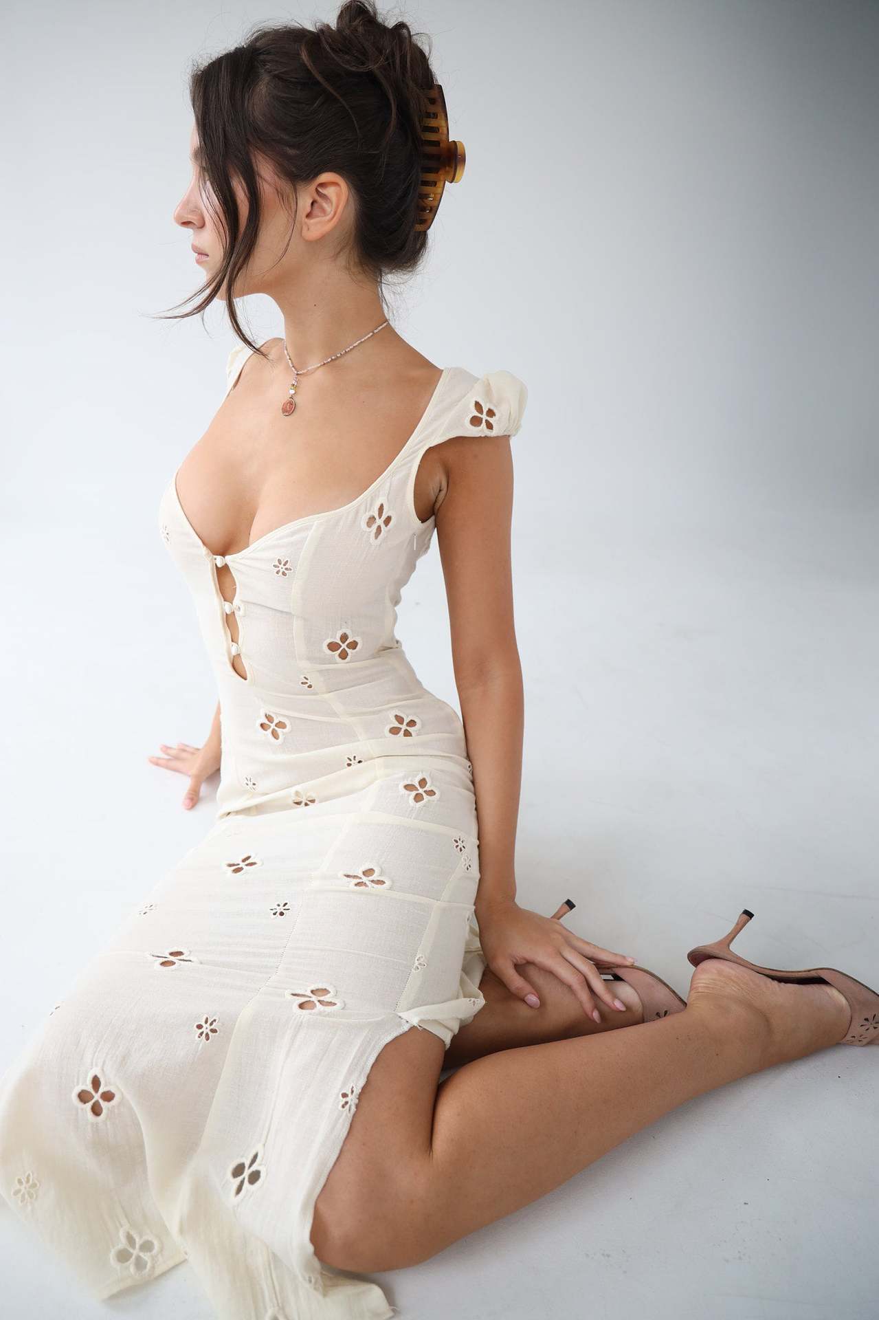Geborduurde Midi-jurk met Uitlopende Zoom - Vintage Fishtail Jurk
