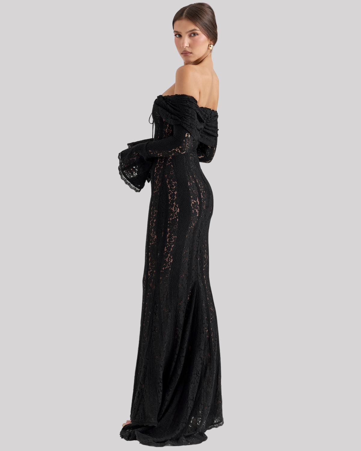 Suus | Luxe Off-Shoulder Maxi Jurk van Kant