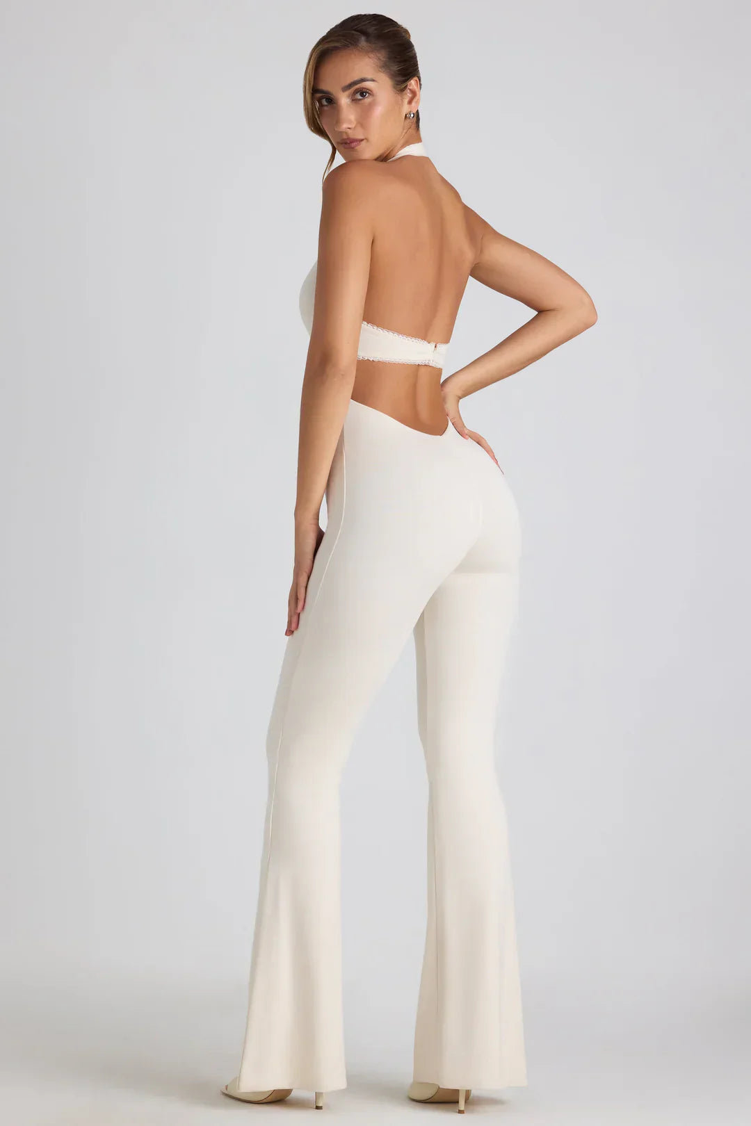Lotima | Elegante Jumpsuit voor Dames met Open Rug en Kantafwerking