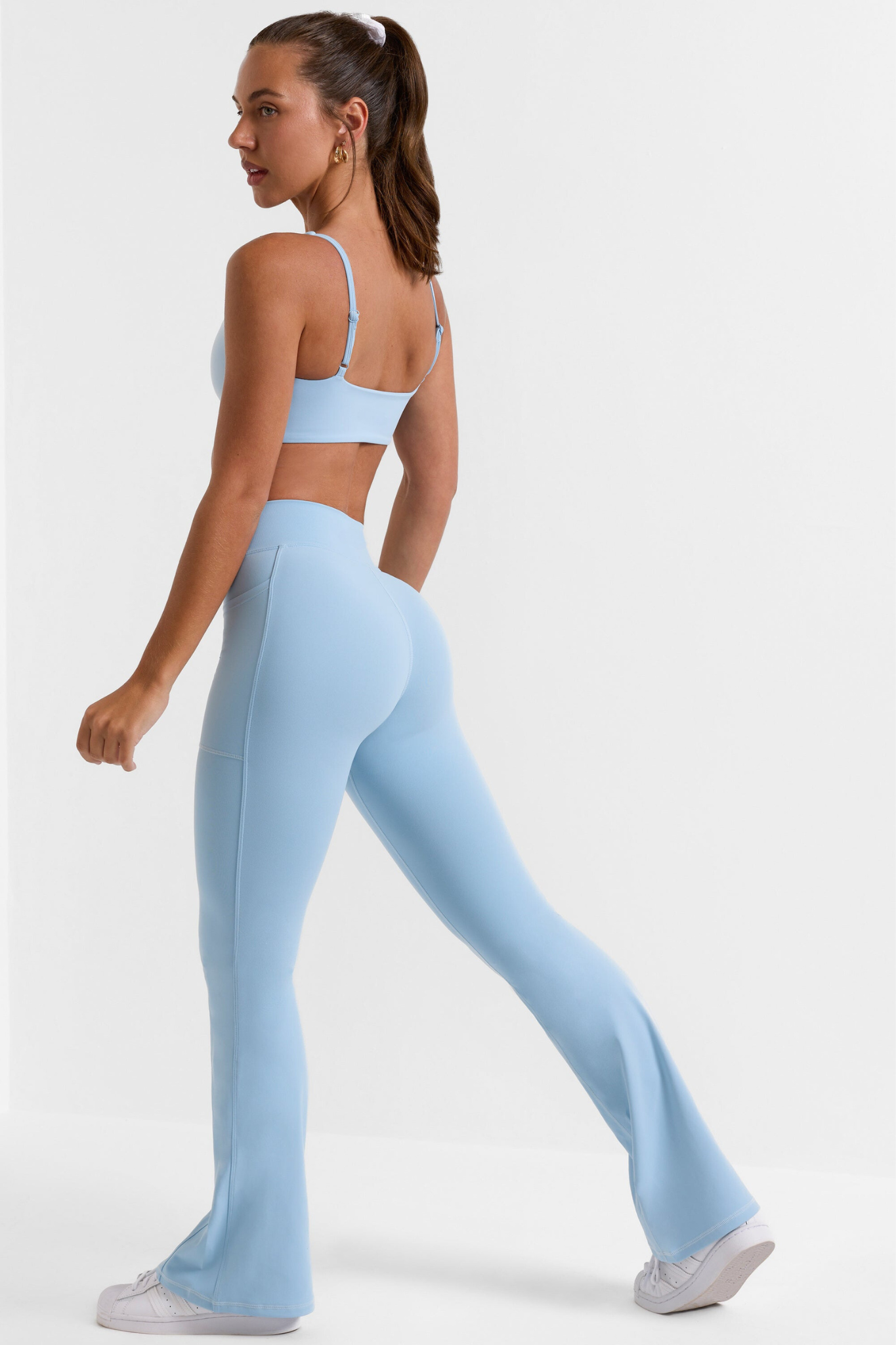 Anka | Flared Legging met Hoge Taille – Shaping & Comfort
