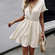 Ozanne | Bohemian Zomerjurk met V-Hals & Getailleerde Taille