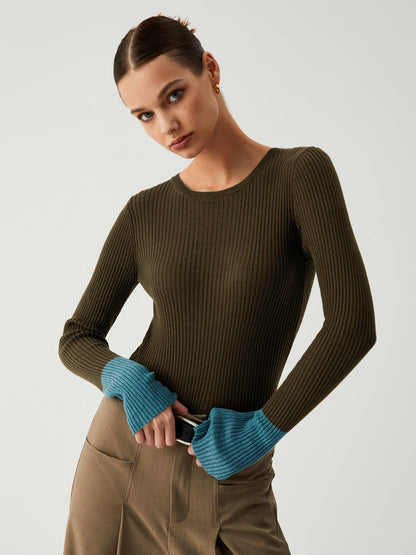 Esila | Slim Fit Gebreide Top voor Dames met Contrastmouwen