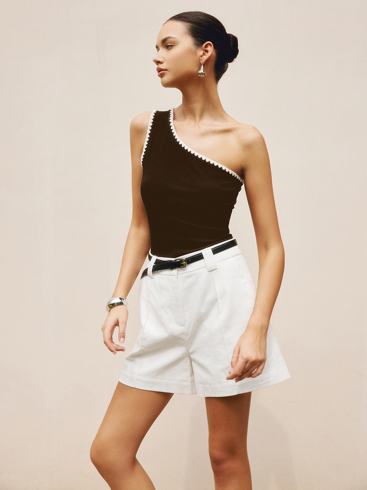 Laia | Elegante Tank Top met Asymmetrische Halslijn