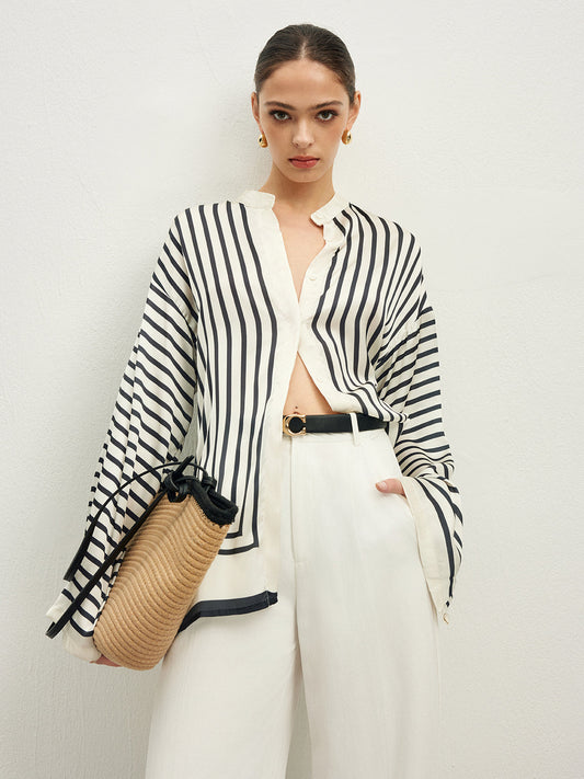 Loran | Elegante Satijnen Gestreepte Blouse