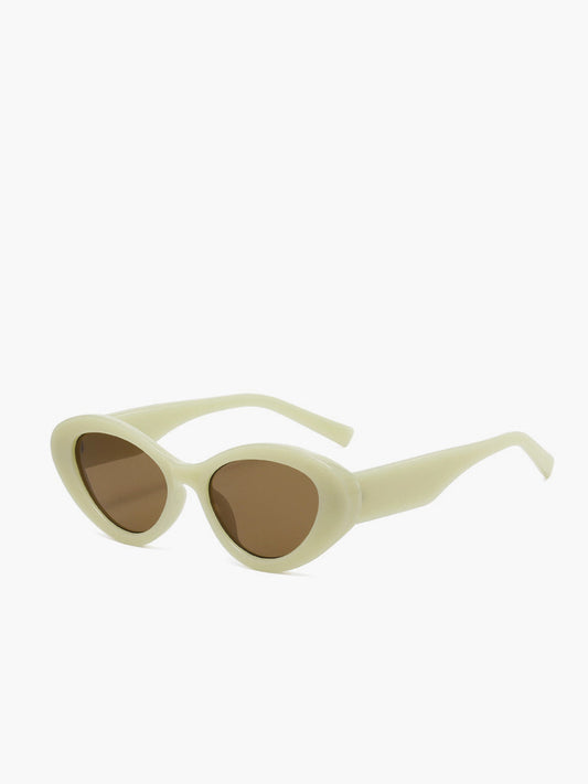 Trendy Cream Cat-Eye Zonnebril voor Dames - Vintage Frame