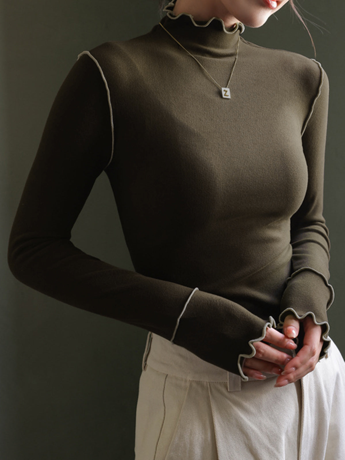 Birte | Slim Fit Jersey T-Shirt met Hoge Hals – Warm & Stretchy