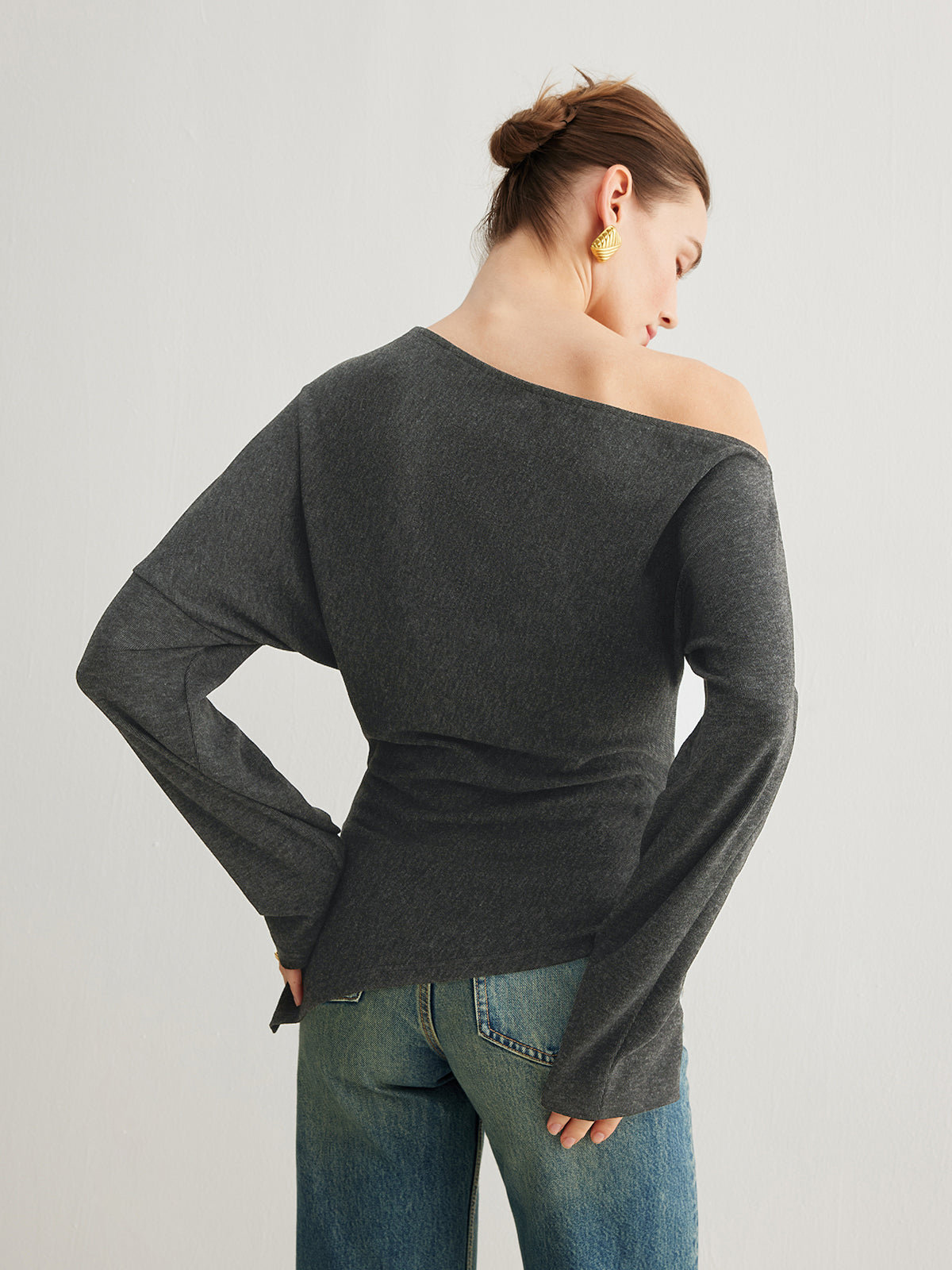 Blenda | Asymmetrische Top van Ribstof met Split & Plooien