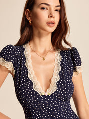 Casey | Polkadot Midi Jurk met Kant en Pofmouwen