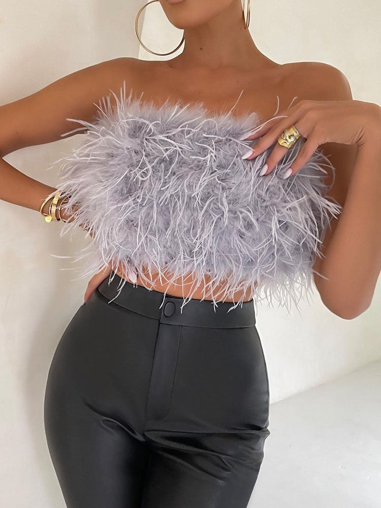 Clara | Top Met Veren En Bandeau-Halslijn