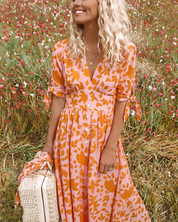 June | Elegante Zomerse Oranje Midi Jurk