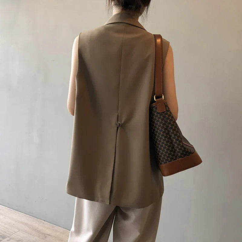 Silke | Beige Mouwloze Blazer