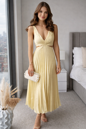 Sanne | Geplooide Midi Jurk - Elegant Design, Vloeiend en Veelzijdig