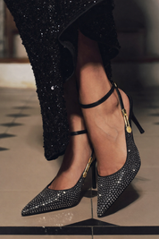 Jonah | Luxe Naaldhakken met Enkelbandje - Strass Accenten