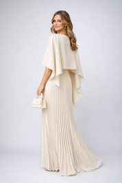 Daisy | Plissé Chiffon Maxi Jurk – Hoge Hals & Losse Pasvorm