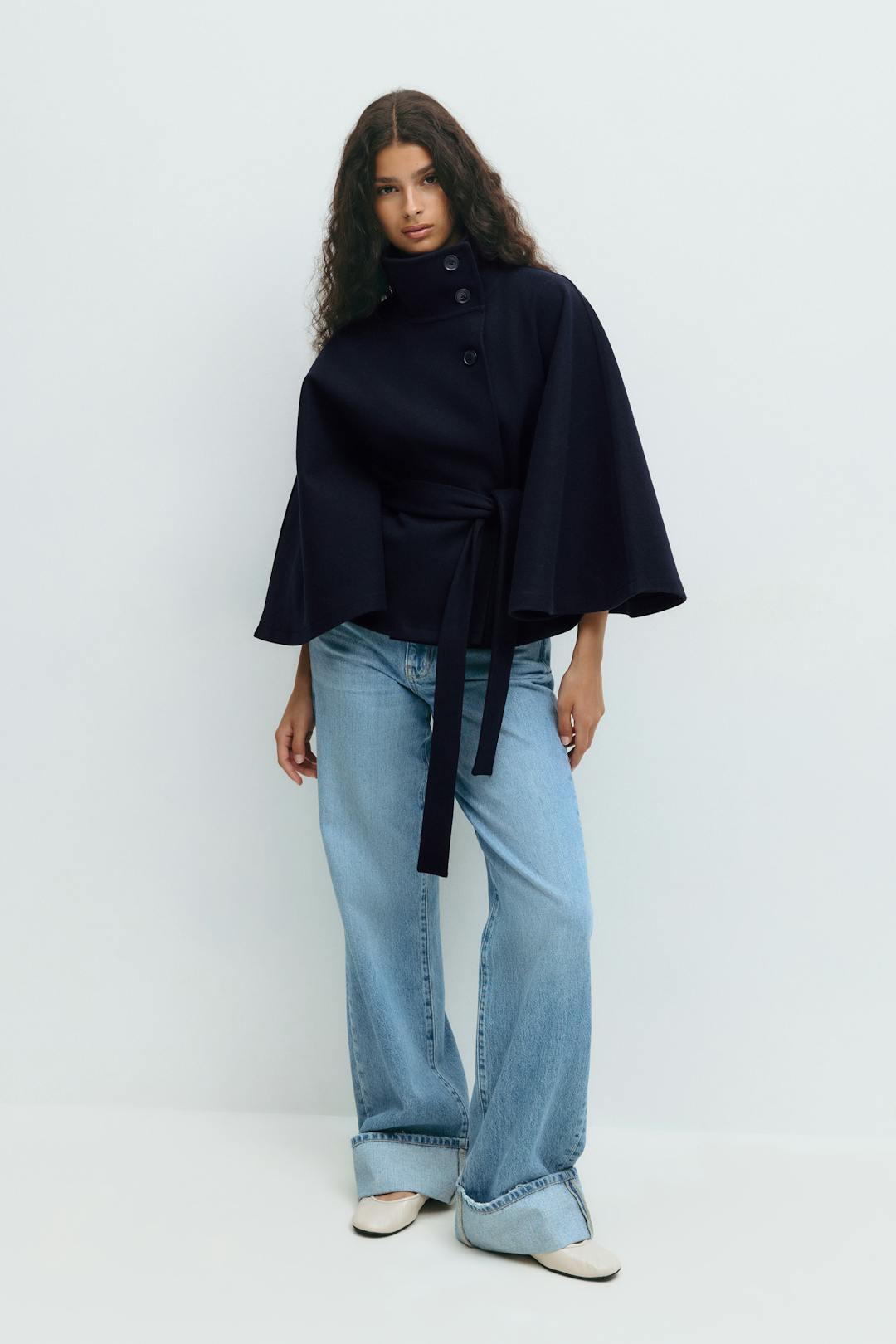 Clara | Dames Winterjas - Elegante Cape met Hoge Kraag en Strikceintuur 6