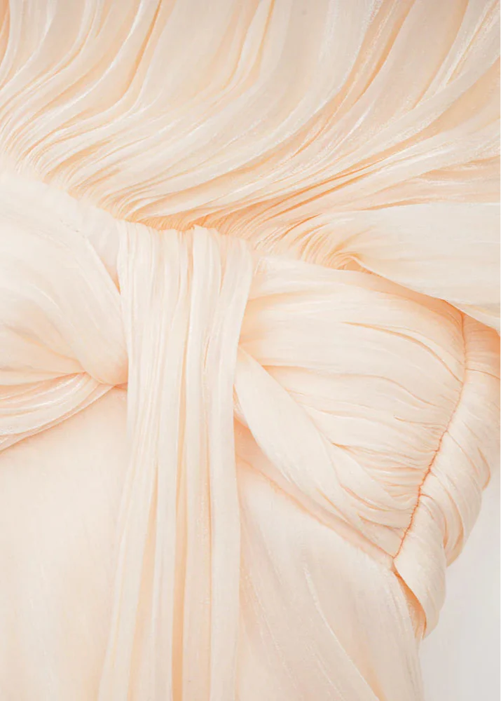 Lucetta | Champagne Mini Jurk met Plooi & Parelknopen