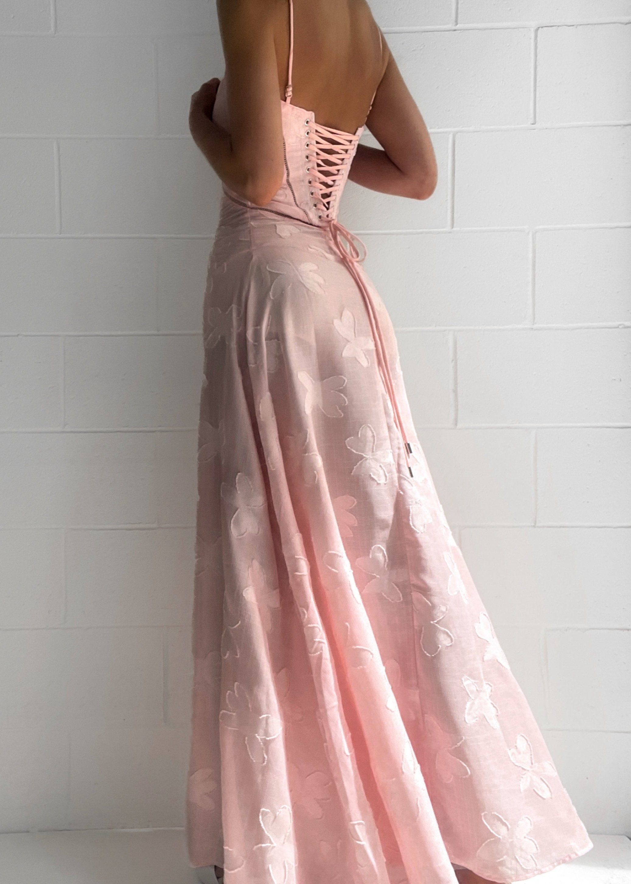 Grazia | Luxe Roze Jacquard Maxi Jurk met Corset Rugsluiting