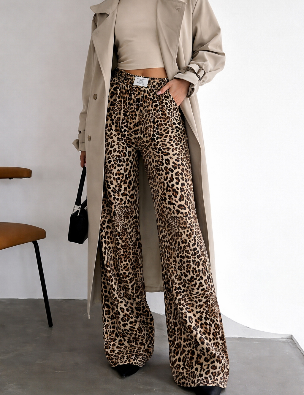 Fallon_Trending_Luipaardprint_Jeans_met_Rechte_Pijpen1.png