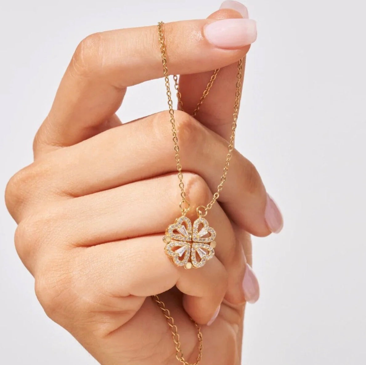 Hartvormige Gouden Ketting – Minimalistisch & Elegant