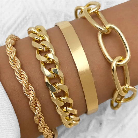Loleta | Gouden 4-delige Armbanden Set – Luxe Sieraden Set