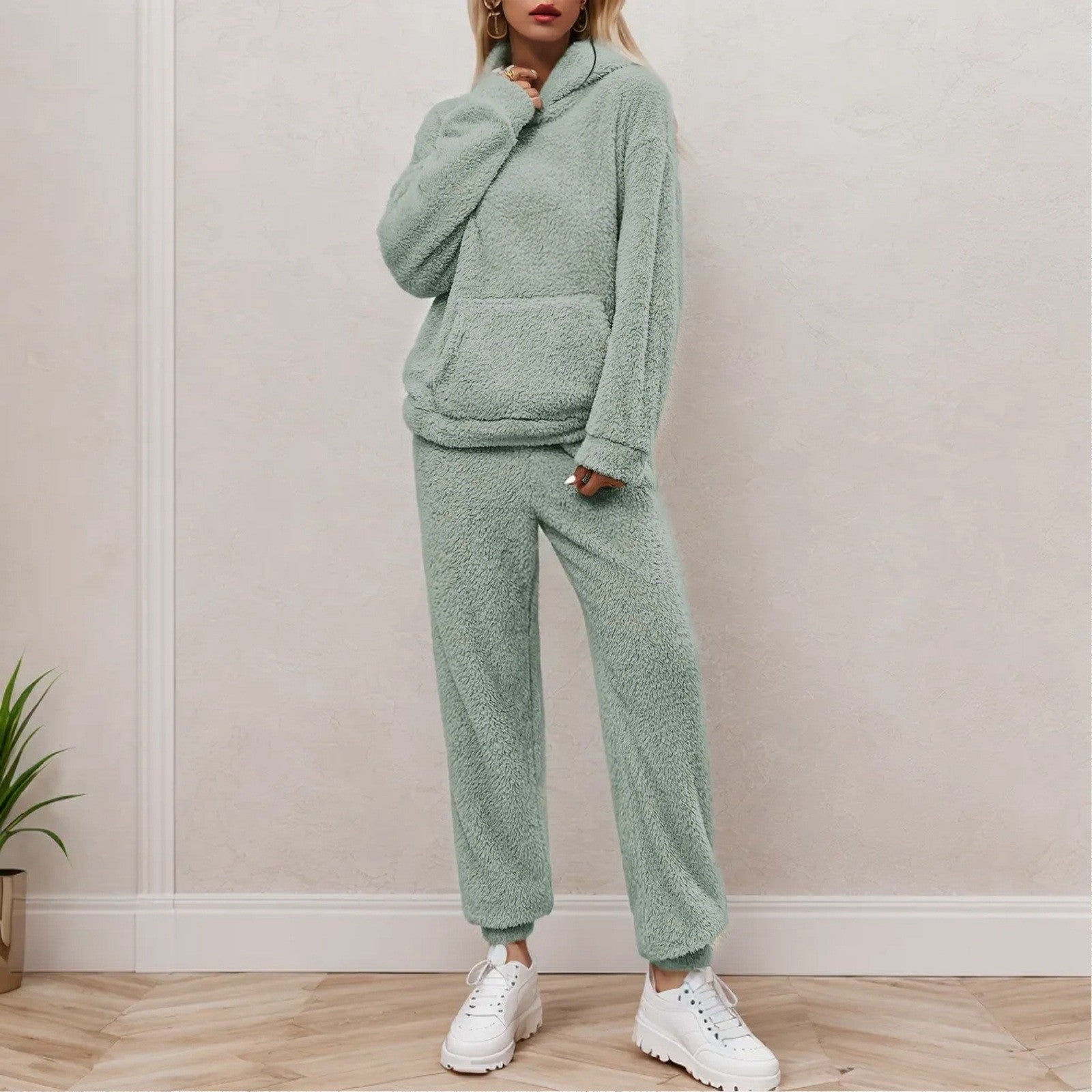Hilda_Luxe_Huispak_Dames___Hoogwaardig_Fleece__Comfortabel_en_Stijlvol_1.jpg