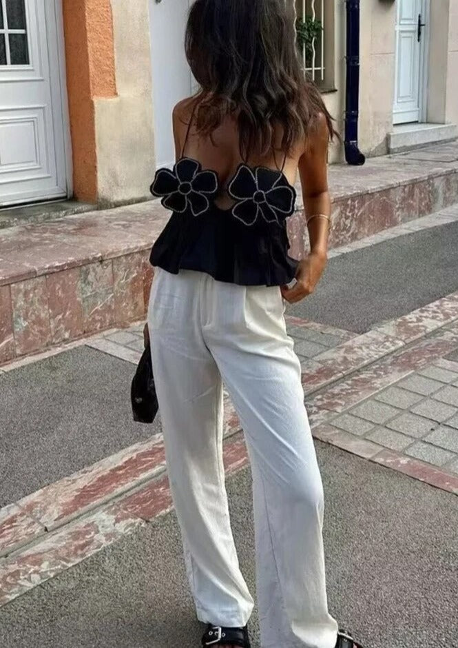 Gabi | Zwarte Crop Top met Bloemen Details